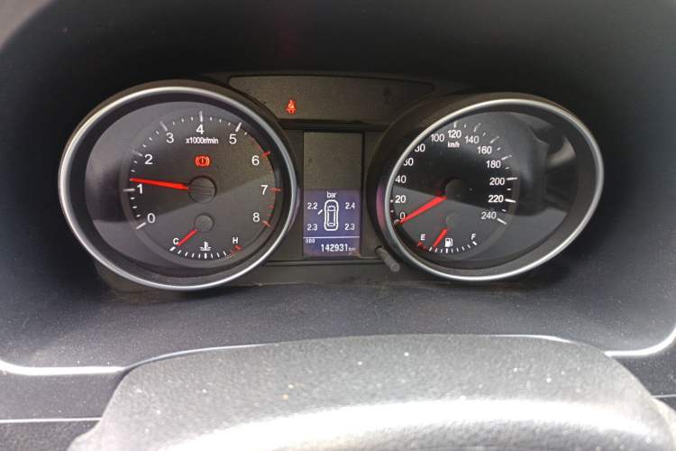 Used Haval H6 2015 Upgraded Model 1.5T Manual Two-Wheel Drive Elite Version