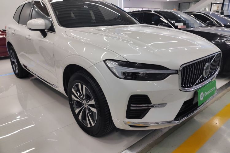 Used Volvo XC60 2024 B5 4x4 Smart Luxury Edition