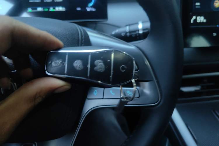 Used BYD Qin PLUS 2025 DM-i Smart Drive 55KM Leading Model
