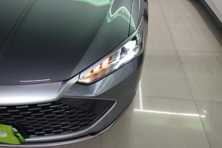 Used BYD Qin PLUS 2024 HONOR Edition DM-i 55KM Leading Model
