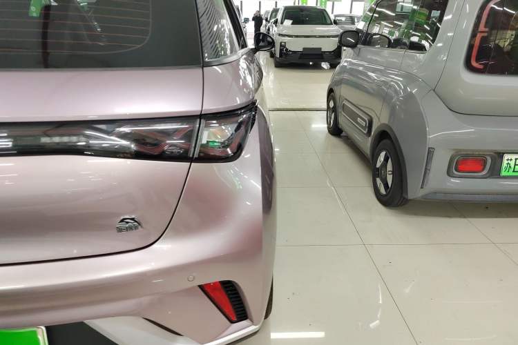 Used BYD Dolphin 2021 405 km Fashion Edition