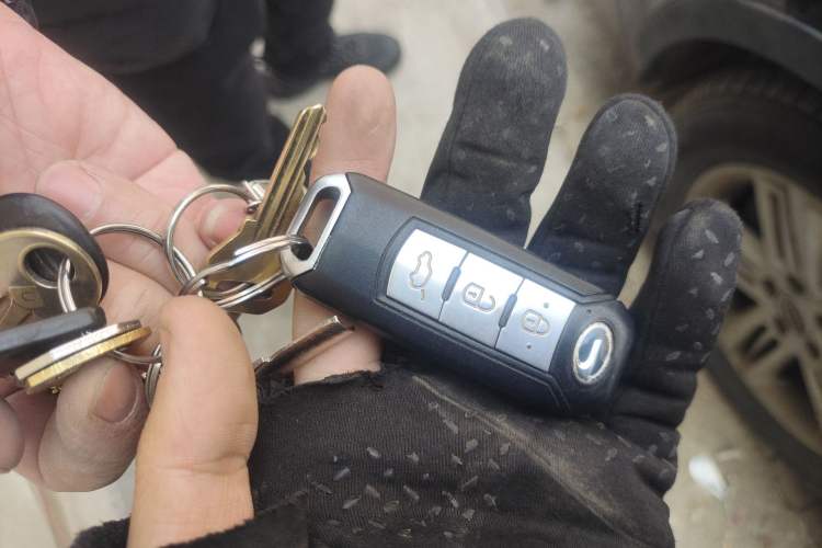 Used GAC Trumpchi GS5 2013 2.0L Automatic Two-Wheel Drive Light Interior Special Edition Vehicle Key