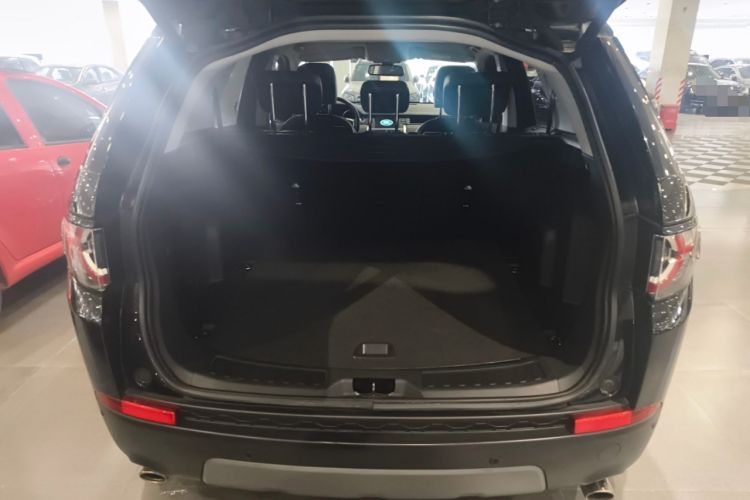 Used Land Rover Discovery Sport 2017 2.0T SE
