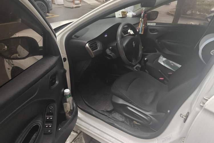 Used Citroen Elysee 2014 1.6L Manual Fashion Model CNG