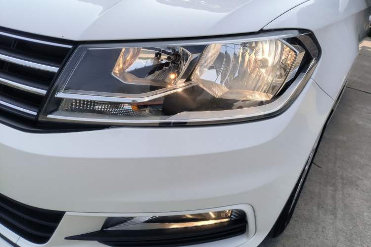 Used Volkswagen Santana 2018 1.5L Manual Comfort Edition Left Front Headlight