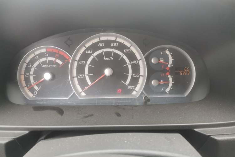 Used Jinbei Hiace 2018 2.4L Dashishi L Manual 14-Seater Luxury Version 4RB2