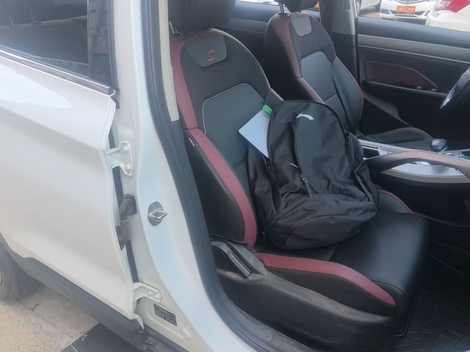 Geely Auto Coolray 2021 1.4T DCT Diamond Edition — снимка 19