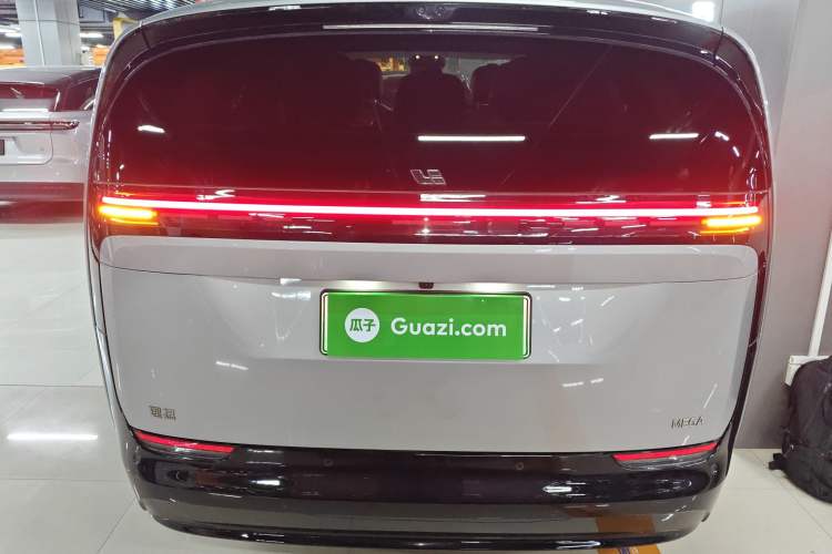 Used Li Auto MEGA 2024 Ultra Model