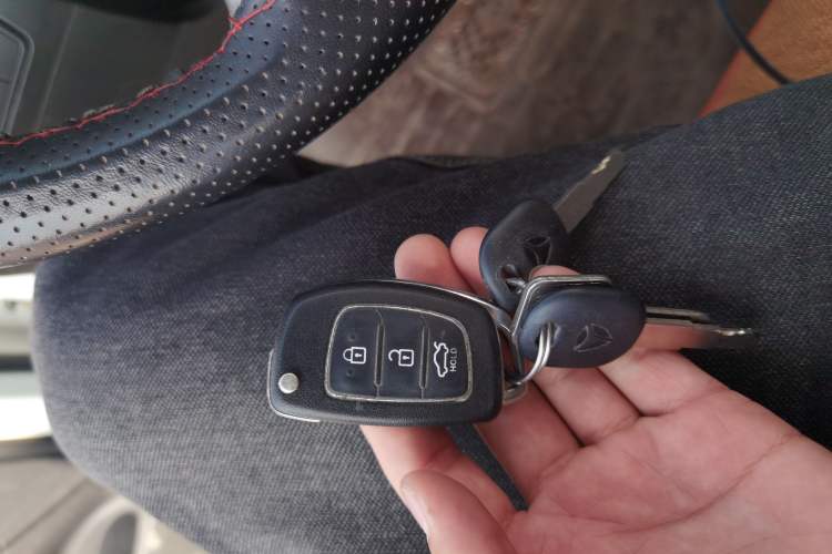 Used Hyundai ix35 2013 2.0L Automatic 2WD Comfort GL China IV Standard