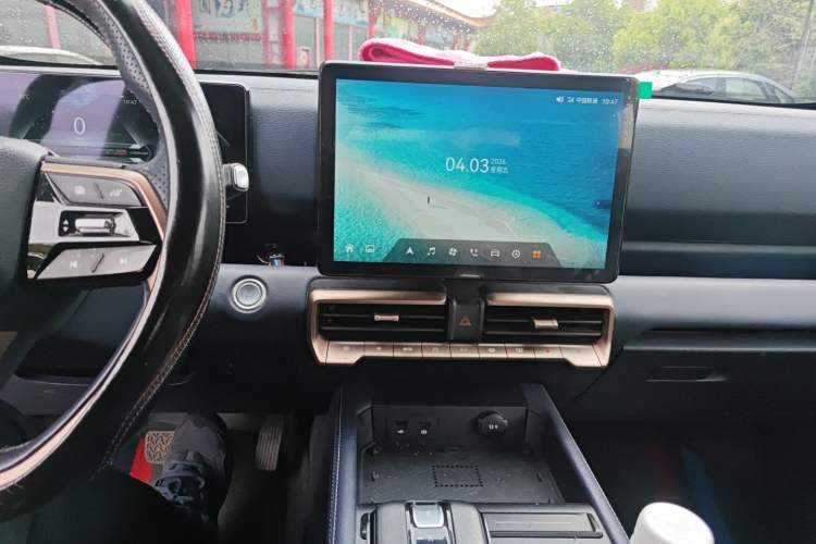 Used JMC DaDao 2023 GAC Trumpchi Greiz 2.3T Gasoline Automatic 4x4 Standard Wheelbase Luxury Edition Audio And AC Panel