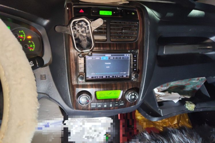 Used Kia Sportage 2009 2.0L Automatic 2WD GL Trim Audio And AC Panel