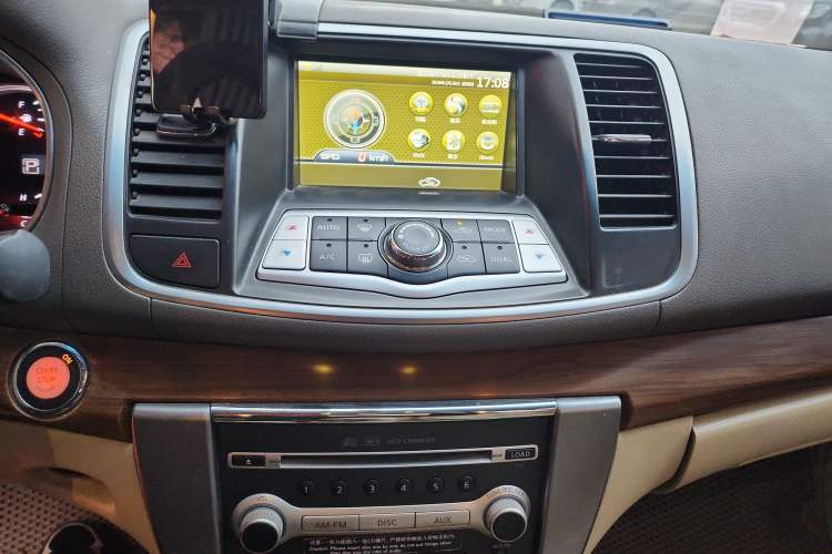 Used Nissan Teana 2011 2.5L XL Advanced Edition Audio And AC Panel