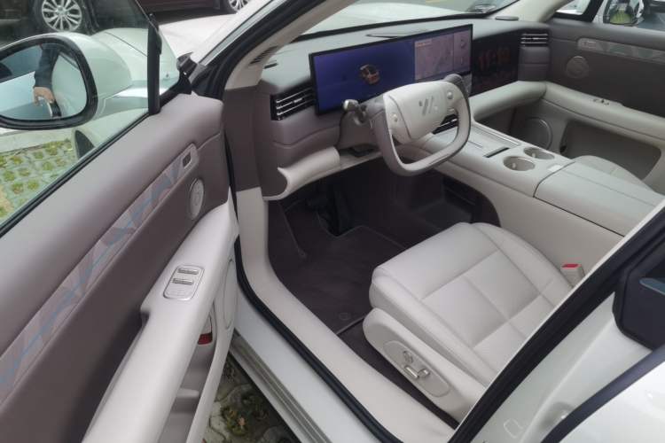 Used IM LS6 2026 Model Pure Electric Max Driver Seat