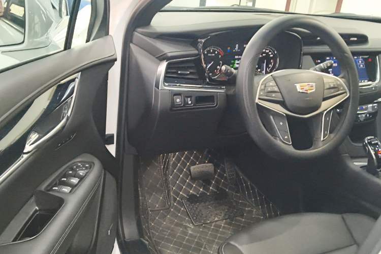 Used Cadillac XT5 2024 2.0T Two-Wheel Drive Fashion Edition
