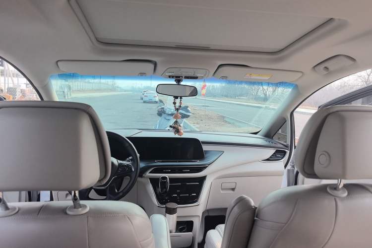 Used Buick GL8 2023 ES Lu Zun Comfort Model
