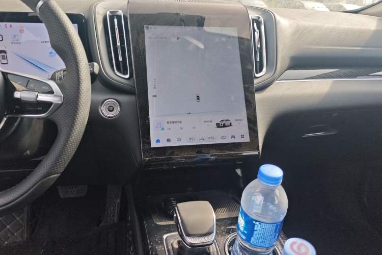 Used Hongqi HS3 PHEV 2025 Model 117km Jingwei Edition