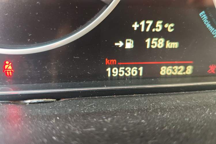 Used BMW 3 Series 2014 320Li Luxury Design Package
