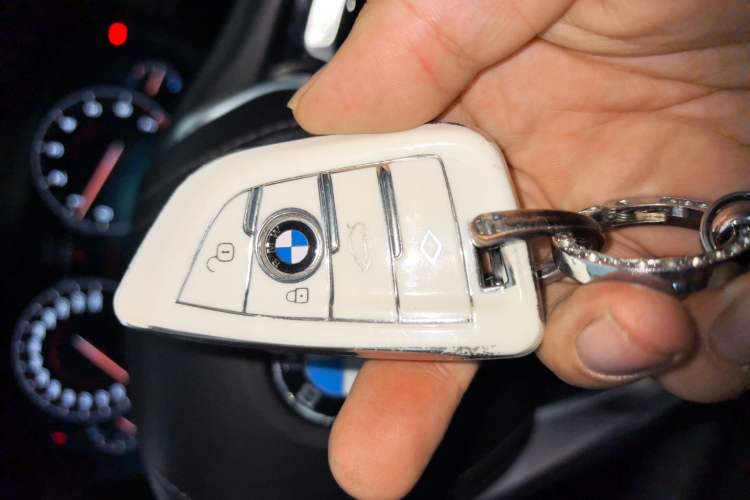 Used BMW 6 Series GT 2019 630i Luxury Design Package Vehicle Key