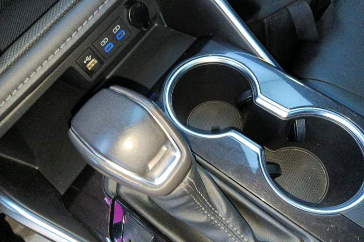 Used Toyota Crown Kluger 2022 2.5L HEV Four-Wheel Drive Premium Edition Gear Lever