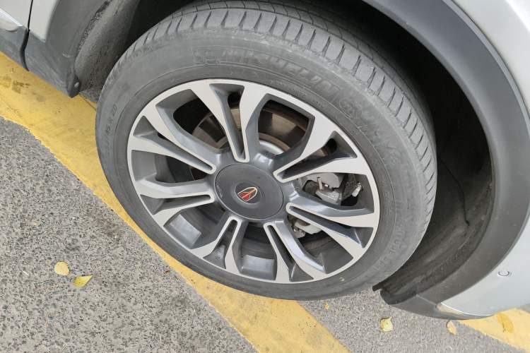 Used Hongqi HS5 2019 2.0T Smart Connect Flagship All-Wheel-Drive Version
