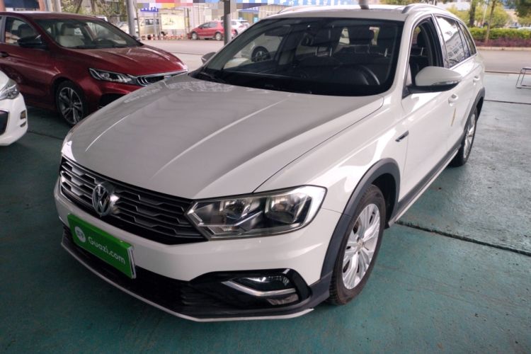 Used Volkswagen C-TREK 2017 230TSI DSG Comfort Version