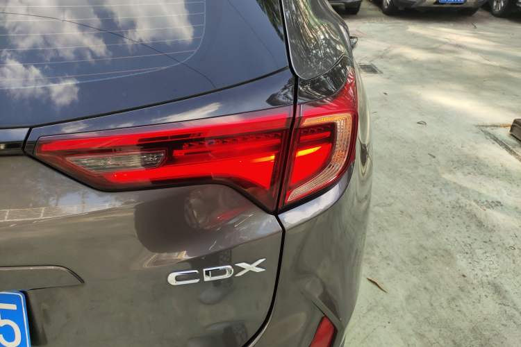 Used Acura CDX 2016 1.5T Two-Wheel Drive Enjoyment Version