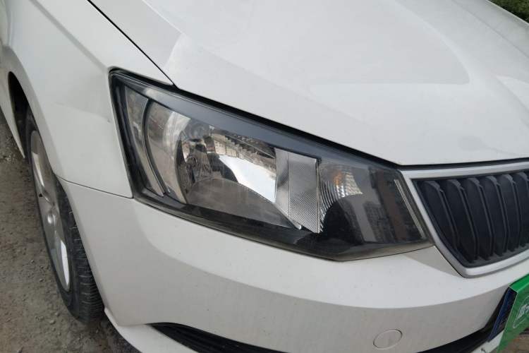 Used Skoda Fabia 2017 1.4L Automatic Car Enjoy Edition