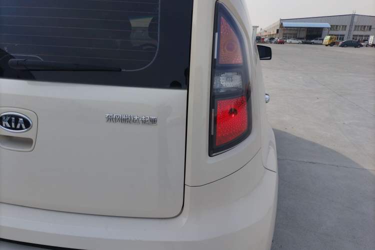 Used Kia Soul 2013 1.6L AT GL
