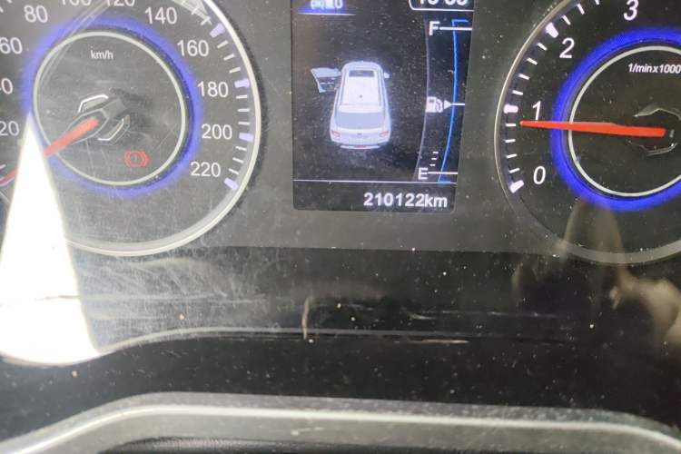 Used Brilliance V3 2016 1.5L Manual Smart Version
