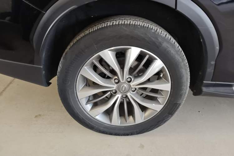 Used GAC Trumpchi GS8 2017 320T Two-Wheel Drive Luxury Smart Connectivity Version (7 Seats)