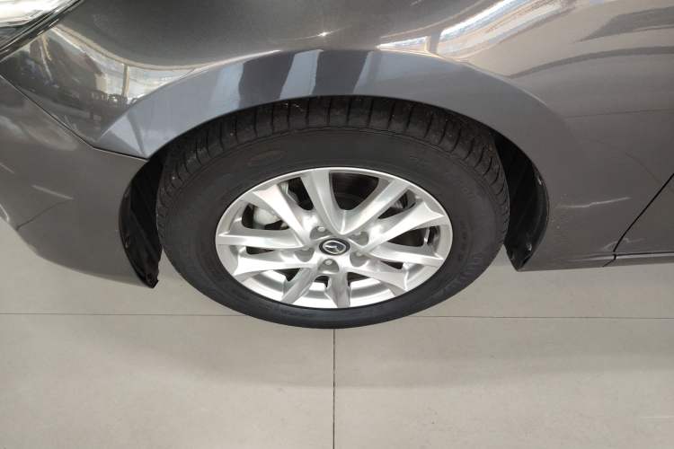 Used Mazda Mazda 3 Axela 2017 Hatchback 1.5L Automatic Comfort Model Emission Standard China V