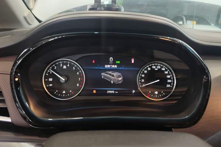 Used Buick GL8 2023 Land Executive Class Comfort Model
