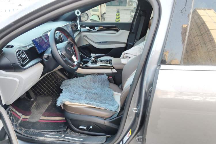 Used BYD Qin PLUS 2023 Champion Edition DM-i 120KM Beyond Model