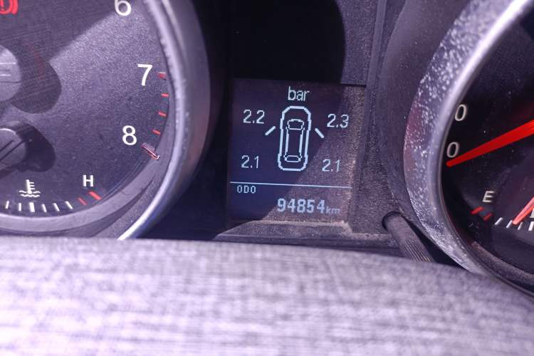 Used Haval H6 2013 Upgraded Model 1.5T Manual Two-Wheel Drive Elite Version