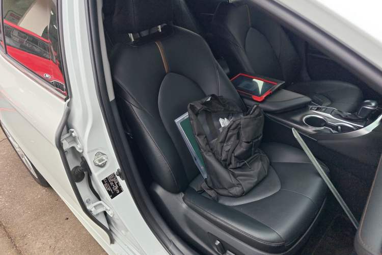 Used Toyota Camry 2021 2.0G Luxury Edition