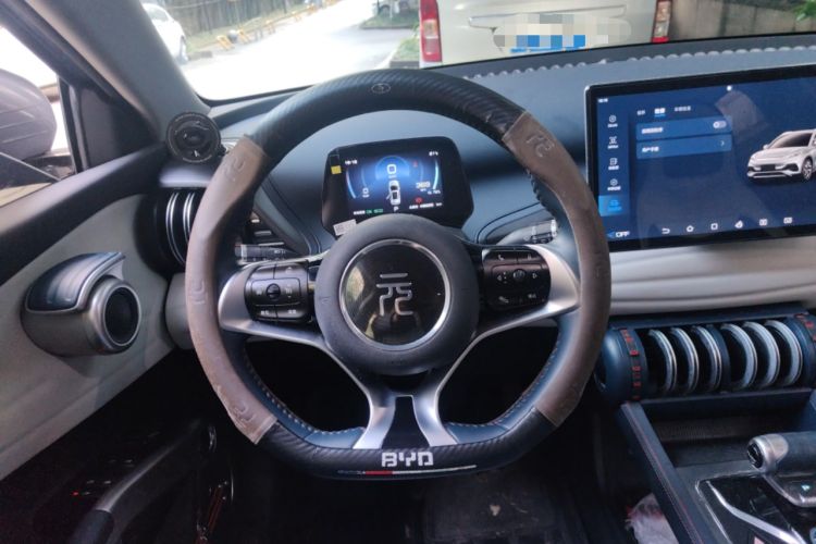 Used BYD Yuan PLUS 2022 510 km Luxury Version Steering Wheel