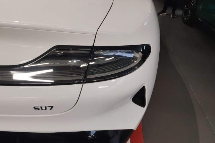 Used Xiaomi Auto SU7 2024 Rear-Drive Ultra-Long Range Advanced Pro-Level Intelligent Driving Version