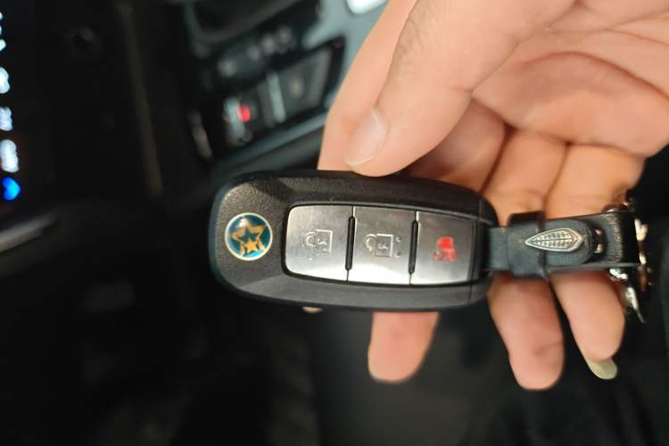 Used Venucia T90 2020 2.0L CVT Smart Connect & Smooth Drive Edition