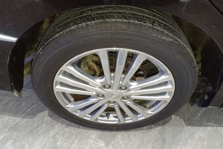 Used Honda Elysion 2016 2.4L Luxury Edition
