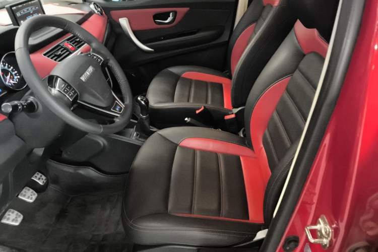 Used Haval H1 2016 Blue Label 1.5L Manual Luxury Model
