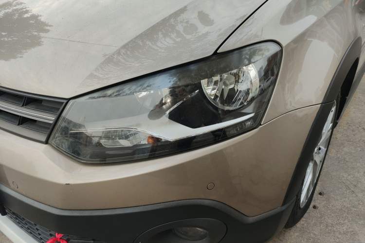 Used Volkswagen Polo 2014 1.6L Cross Polo Automatic