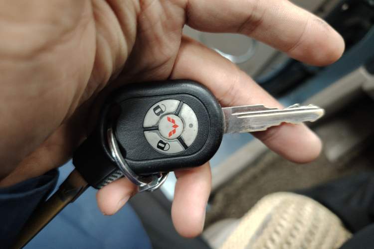 Used Wuling Hongguang 2010 1.4L Comfort Version Vehicle Key