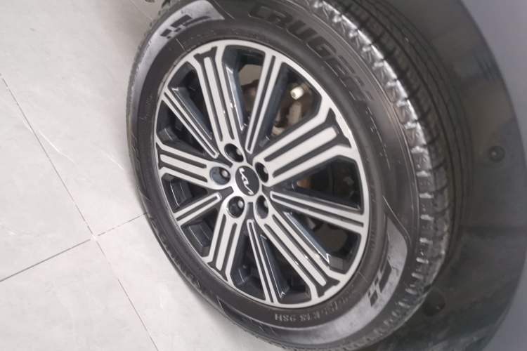 Used Kia Sportage R 2021 Ace 2.0L Challenge Edition Right Rear Wheel Hub
