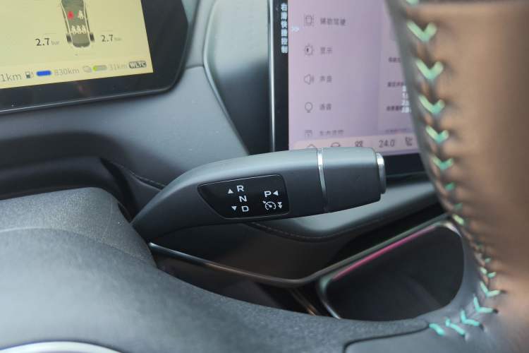 Used Deepal SL03 2023 200Max Range-Extended Version Gear Lever