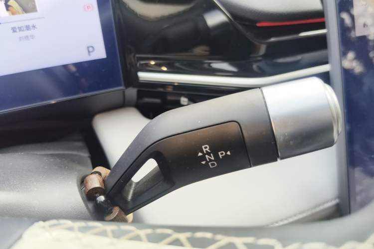 Used Geely Galaxy L6 2023 125km MAX Gear Lever