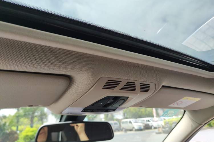 Used BMW 3 Series 2018 320Li Fashion Model Headliner