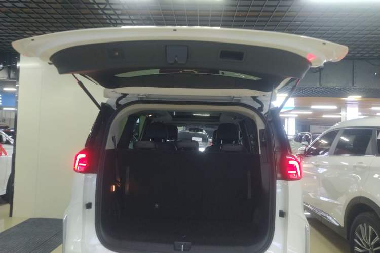 Used SAIC MAXUS G50 2023 PLUS 1.5T Happiness-Recommended Automatic Escort Edition
