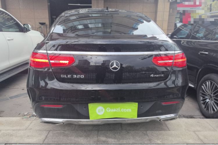 Used Mercedes-Benz GLE Coupe 2018 GLE 320 4MATIC Coupe SUV
