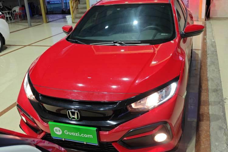 Used Honda Civic 2021 HATCHBACK 220TURBO CVT New Trendsetter
