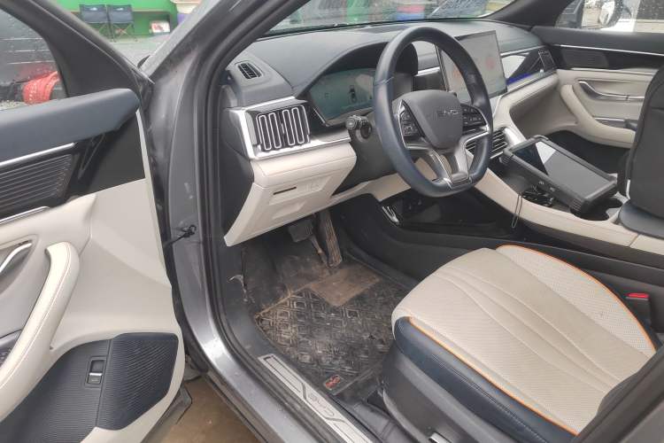 Used BYD Song PLUS New Energy 2023 Champion Edition DM-i 150KM Flagship PLUS
